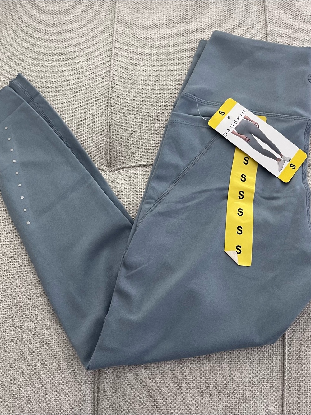 NWT Danskin leggings - Picture 2 of 8